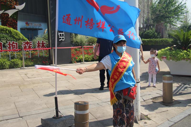 <strong>黄片儿黄片儿操逼操逼</strong>